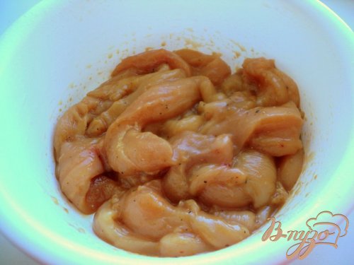 Куриные грудки на шпажках Куриные грудки на шпажках