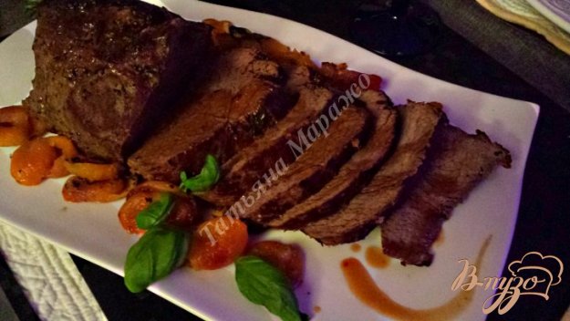 Рецепт Говядина с абрикосами и базиликом