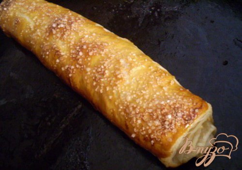 Большая слойка с яблоками Большая слойка с яблоками