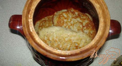Белорусские драники (деруны) в горшочках Белорусские драники (деруны) в горшочках