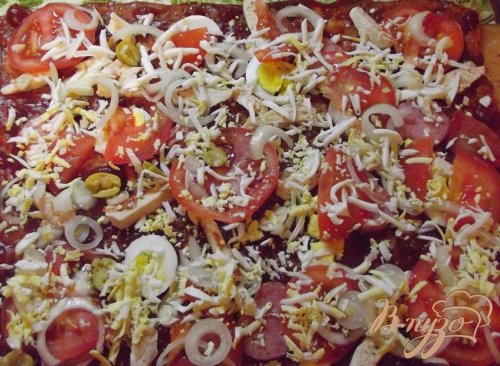 Домашняя мясная пицца с яйцом Домашняя мясная пицца с яйцом