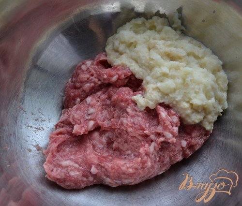 Котлеты с начинкой из брынзы Котлеты с начинкой из брынзы