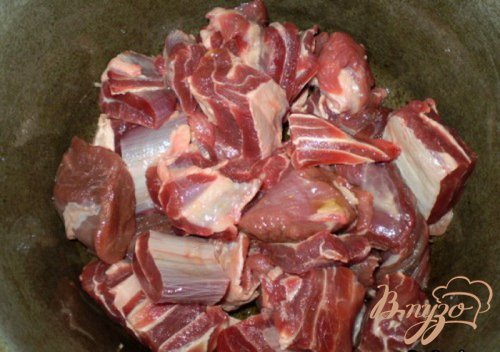Говядина с луком, чесноком и зеленью Говядина с луком, чесноком и зеленью