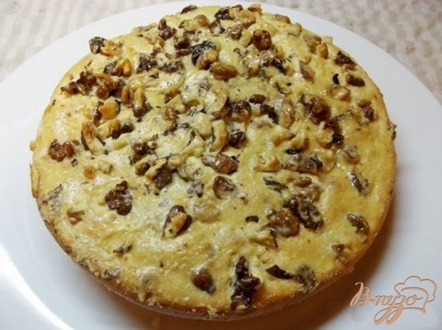 Рецепт Пирог на кислом молоке с грецкими орехами
