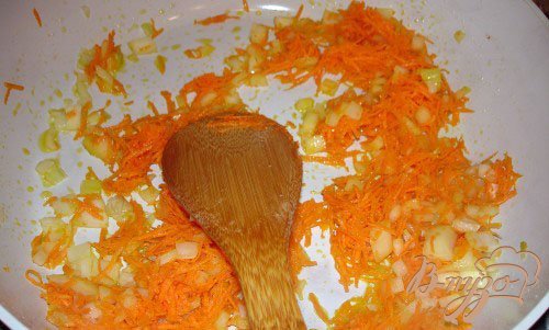 Гороховый суп на курице холодного копчения Гороховый суп на курице холодного копчения
