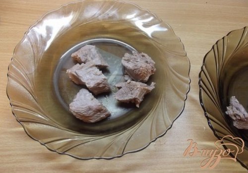 Мясо с горячим овощным бульоном Мясо с горячим овощным бульоном