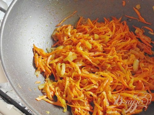 Салат с куриной печенью Салат с куриной печенью
