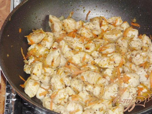 Быстрая фасоль в томате с куриным мясом Быстрая фасоль в томате с куриным мясом