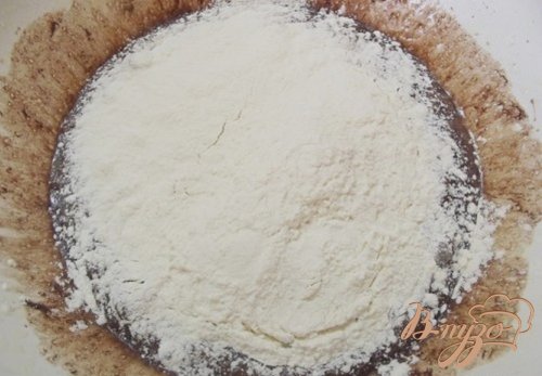 Шоколадный кекс с орехами Шоколадный кекс с орехами