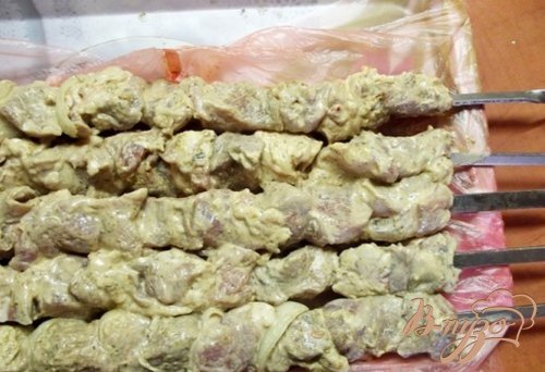 Шашлык из свиной шеи в горчичном маринаде Шашлык из свиной шеи в горчичном маринаде