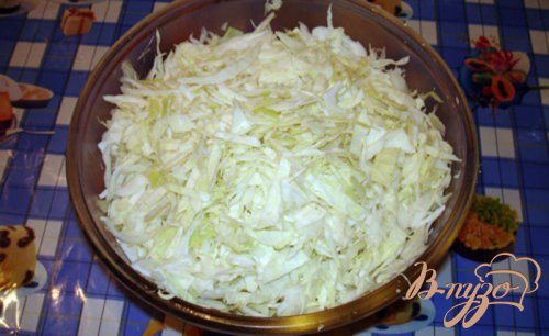 Тушеная капуста с мятой и яблоком Тушеная капуста с мятой и яблоком