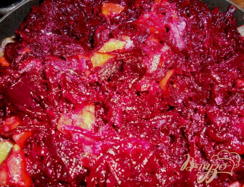 Свекла тушеная с овощами Свекла тушеная с овощами