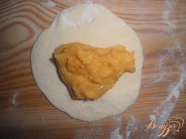 Жареные пирожки с горохом Жареные пирожки с горохом