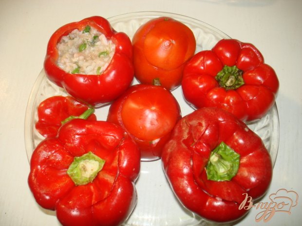 Перец фаршированный, запеченный Перец фаршированный, запеченный