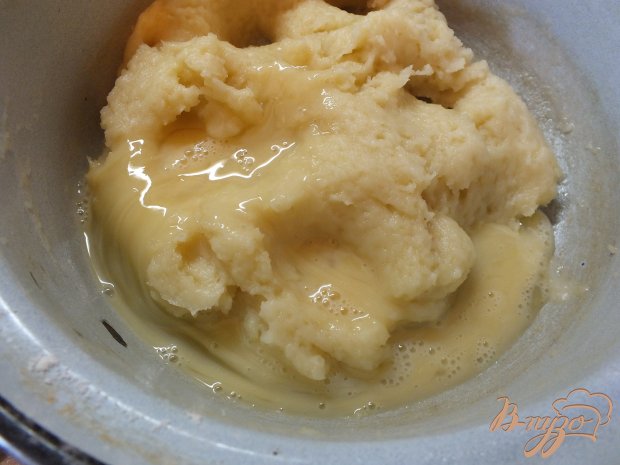 Эклеры с виноградом, сыром и орехами Эклеры с виноградом, сыром и орехами