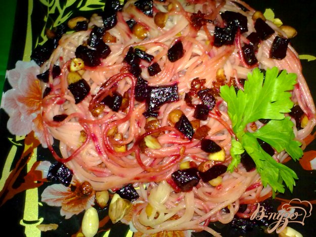 Рецепт Спагетти со свеклой и арахисом
