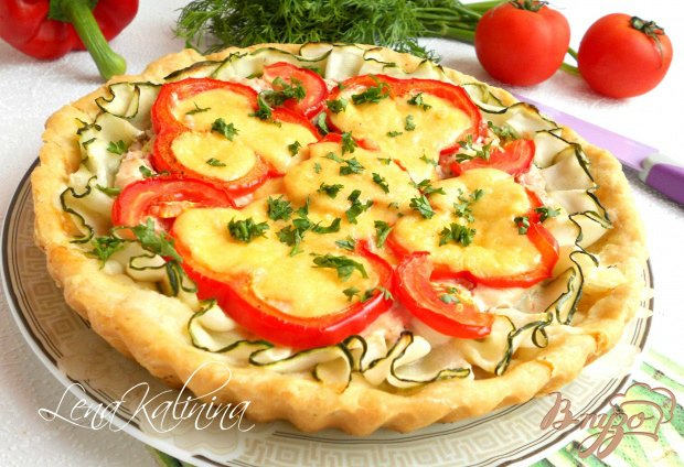 Пирог из песочного теста с курицей и овощами Пирог из песочного теста с курицей и овощами