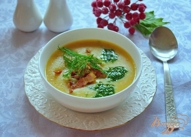 фото рецепта: Гороховый суп-пюре с беконом