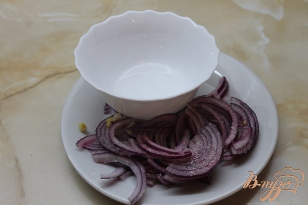 Салат из свежих овощей и куриной печени Салат из свежих овощей и куриной печени