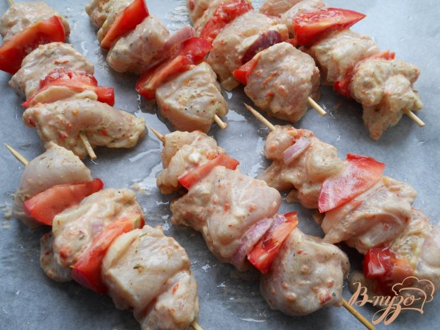 Шашлык куриный в кефирно-томатном маринаде, в духовке Шашлык куриный в кефирно-томатном маринаде, в духовке