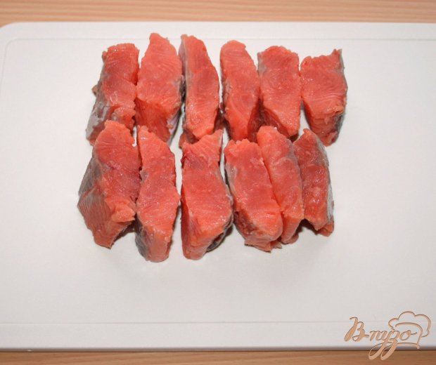 Рецепт Хрустящий лосось с овощным соусом