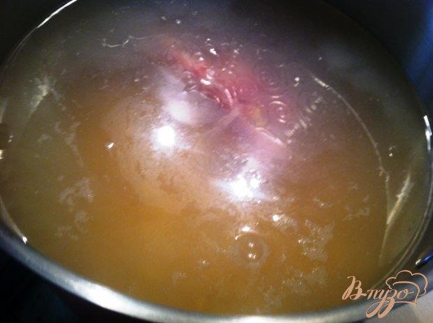 Рецепт Гороховый суп с копчеными ребрышками