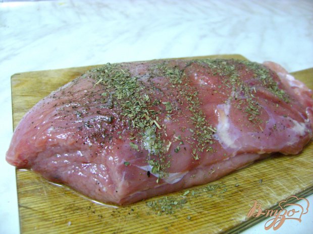 Рецепт Свиная вырезка, запеченная с хурмой