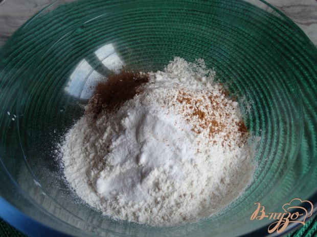 Рецепт Тыквенный кекс с шоколадом и белой глазурью