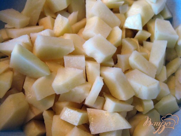Рецепт Свинина с грибами и картофелем в горшочке