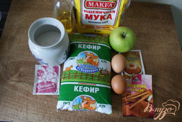 Рецепт Оладьи с яблоком и корицей