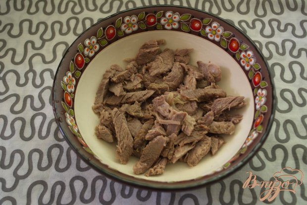 Рецепт Салат с редисом и мясом