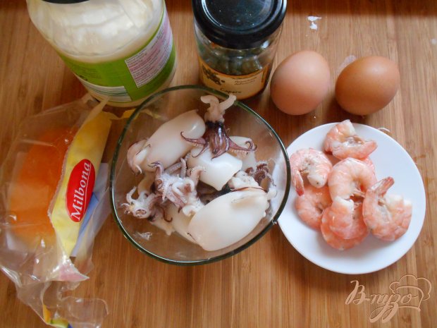 Рецепт Салат с кальмарами и каперсами