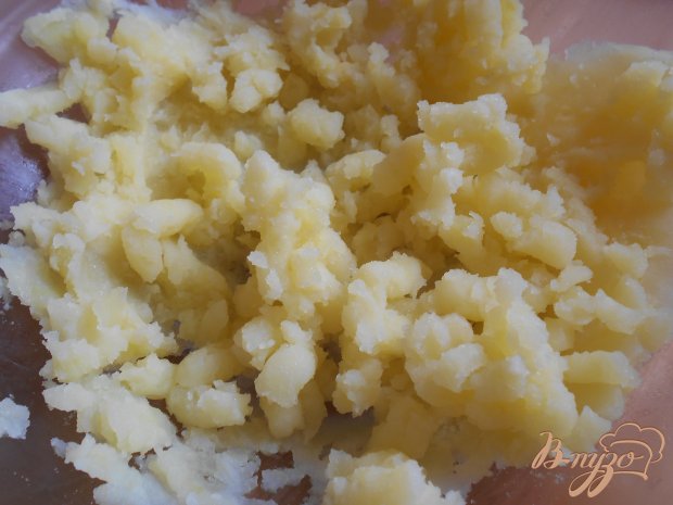 Рецепт Пирог с сосисками на картофельном тесте