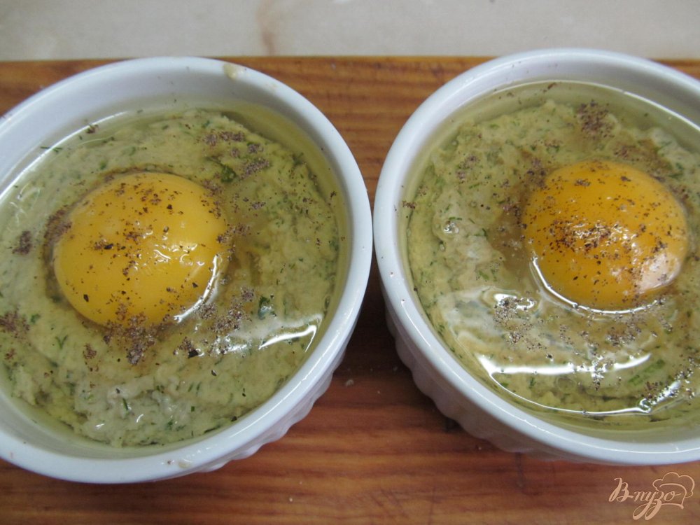 Жюльен из куриного фарша с яйцом Жюльен из куриного фарша с яйцом
