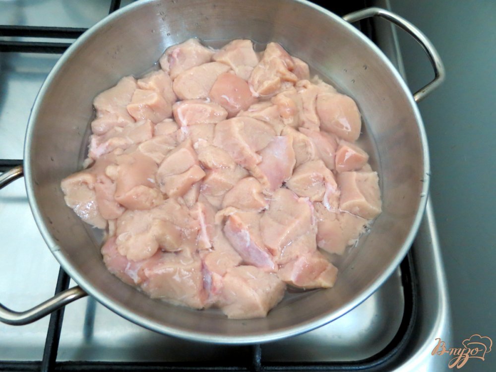 Бычьи яйца со сметаной и кабачком. Бычьи яйца со сметаной и кабачком.