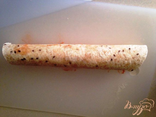 Закусочный рулетик с паштетом Закусочный рулетик с паштетом