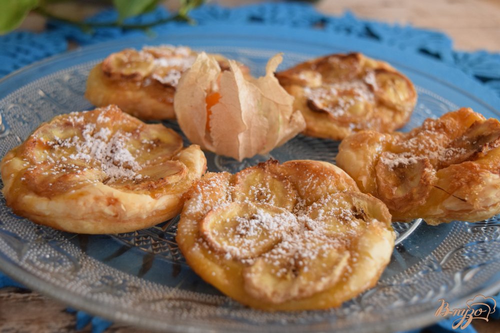 Слойки с бананом Слойки с бананом