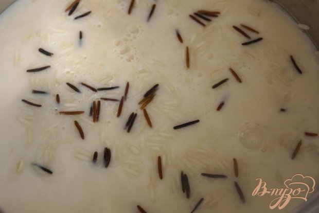 Молочный рис с белым шоколадом и клубникой Молочный рис с белым шоколадом и клубникой