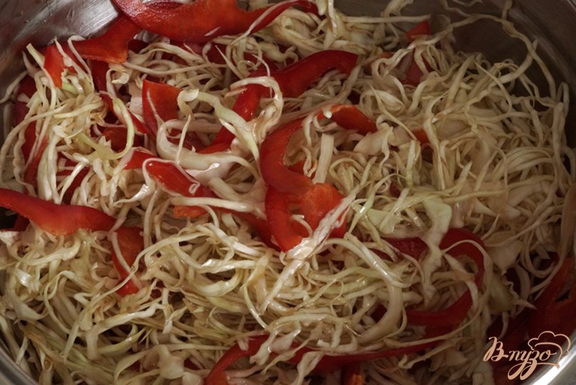 Куриные грудки в апельсиновом соусе+салат из капусты Куриные грудки в апельсиновом соусе+салат из капусты