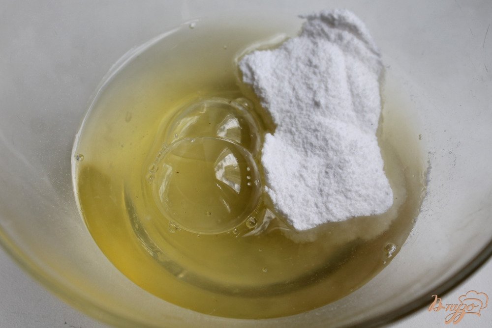 Cмузи из клубники с меренгой Cмузи из клубники с меренгой