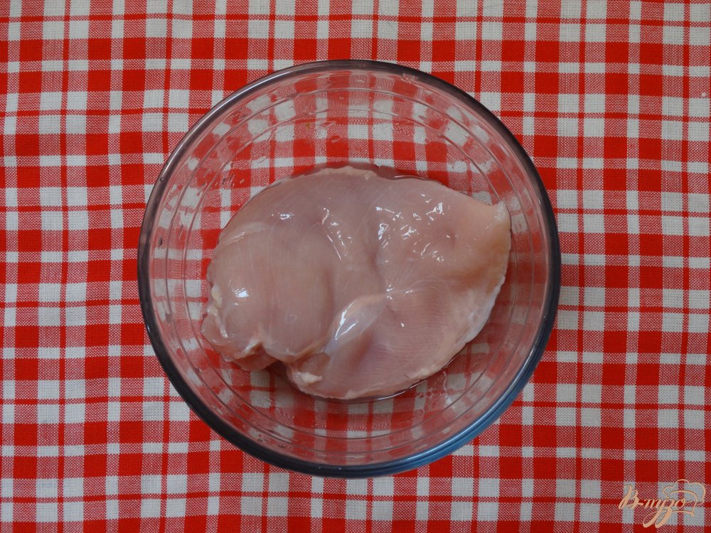 Рецепт Куриная грудка в кефирно-имбирном маринаде