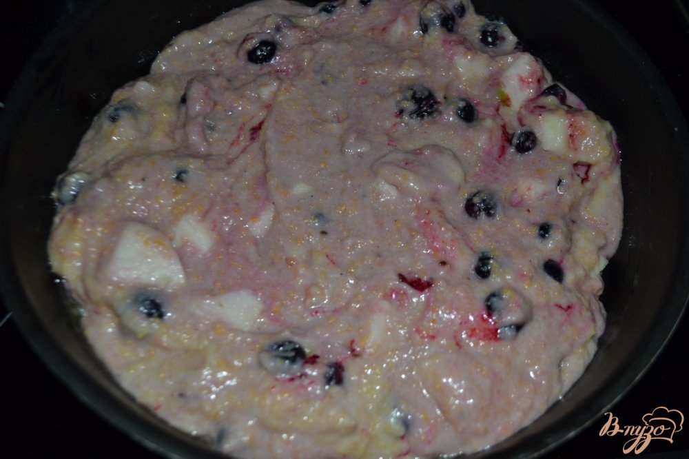 Постный пирог с яблоками и черной смородиной Постный пирог с яблоками и черной смородиной