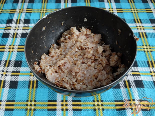 Куриные тефтели с гречкой в мультиварке Куриные тефтели с гречкой в мультиварке