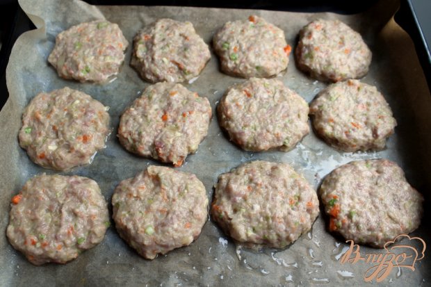 Говяжьи котлеты с кабачком Говяжьи котлеты с кабачком