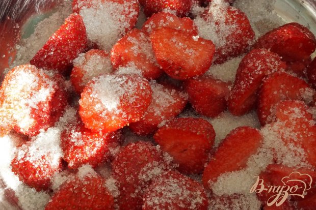 Тирольский пирог с клубникой Тирольский пирог с клубникой