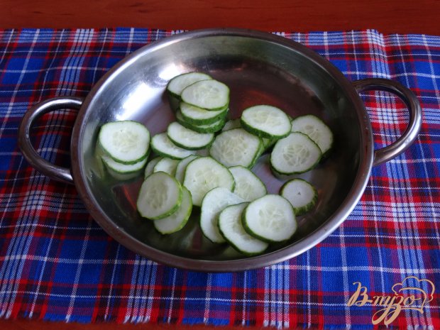 Рецепт Салат с жареными кабачками овощами и сыром