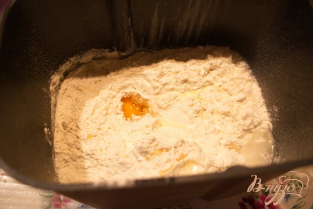 Ватрушки с изюмом и творогом Ватрушки с изюмом и творогом