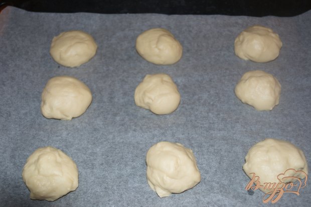 Ватрушки с изюмом и творогом Ватрушки с изюмом и творогом