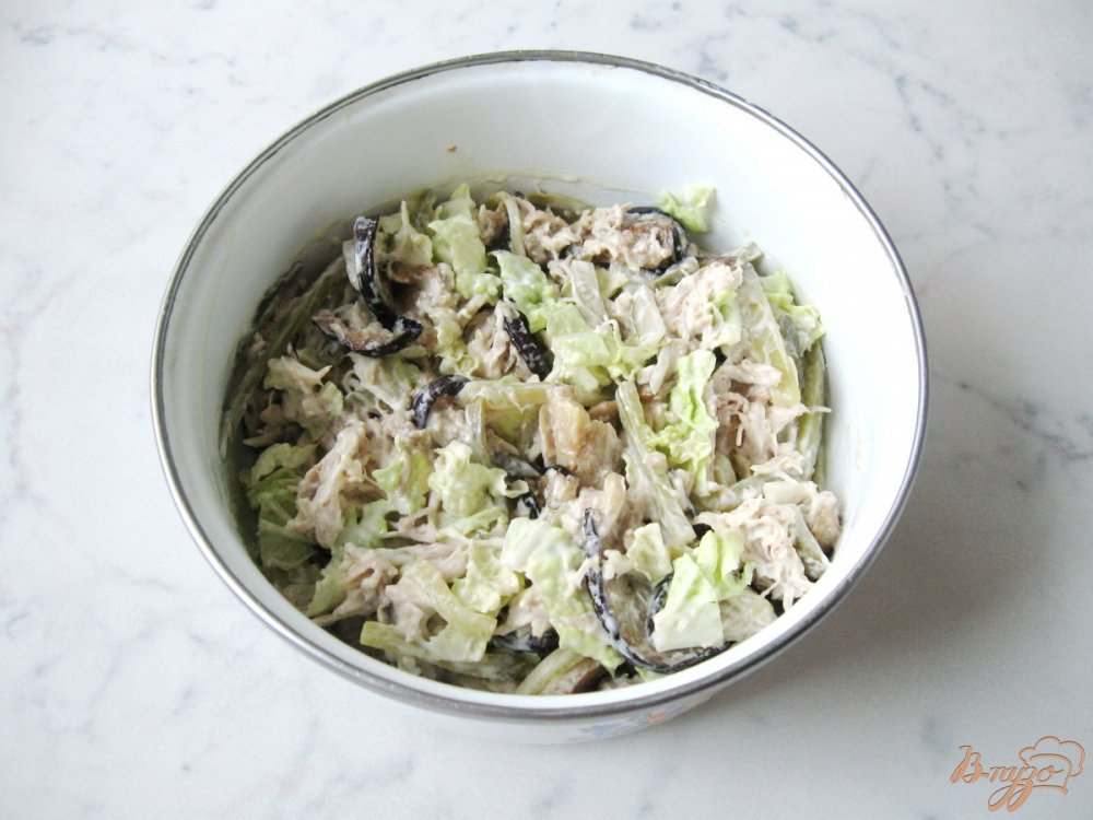 Салат из баклажанов и куриной грудки Салат из баклажанов и куриной грудки