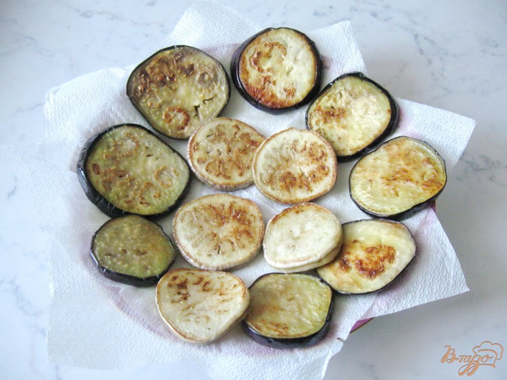 Башенки из баклажанов, сыра и моркови. Башенки из баклажанов, сыра и моркови.